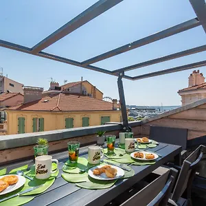 Anzur Yourhosthelper Cannes